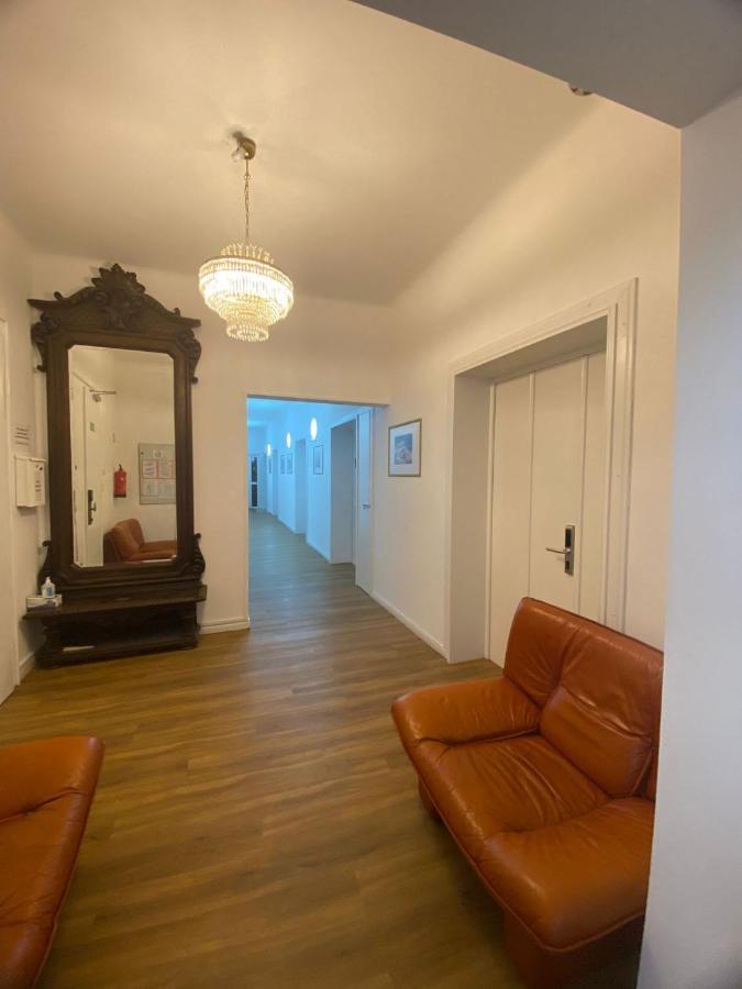 Rooms Miklosiceva Любляна Екстериор снимка
