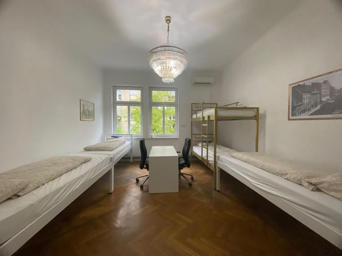 Rooms Miklosiceva Любляна Екстериор снимка