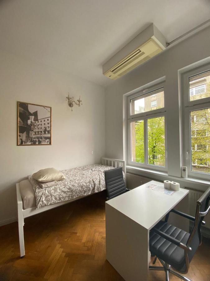 Rooms Miklosiceva Любляна Екстериор снимка