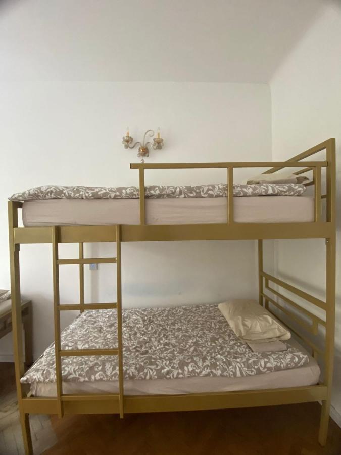 Rooms Miklosiceva Любляна Екстериор снимка