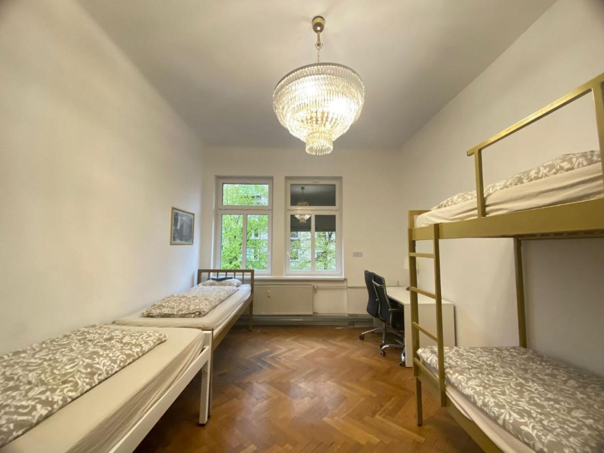 Rooms Miklosiceva Любляна Екстериор снимка
