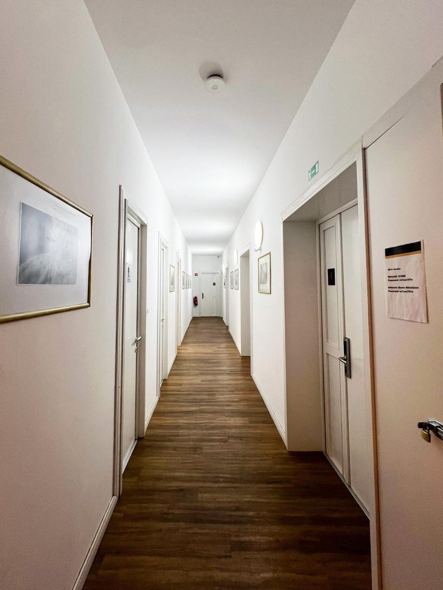 Rooms Miklosiceva Любляна Екстериор снимка