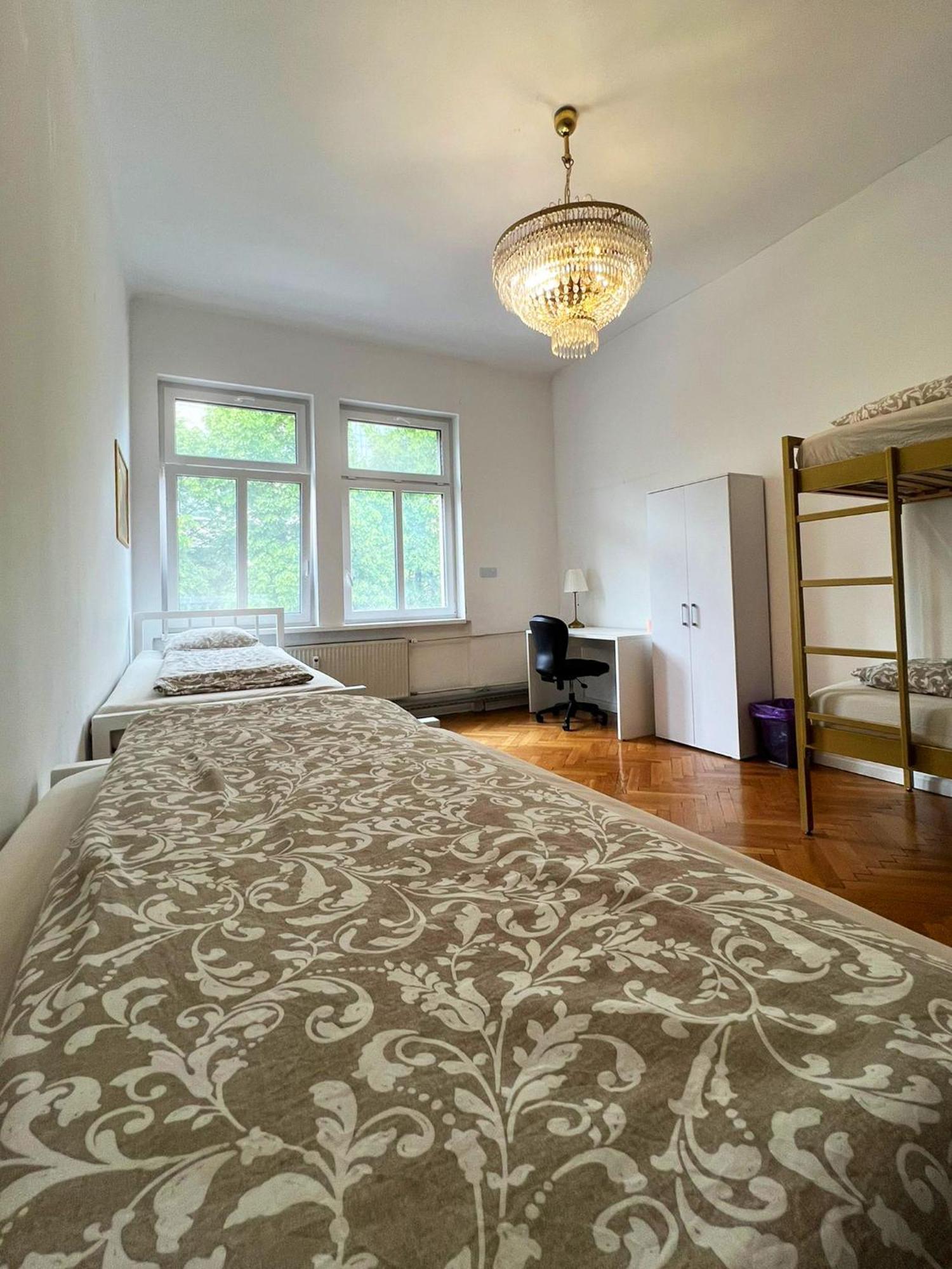 Rooms Miklosiceva Любляна Екстериор снимка