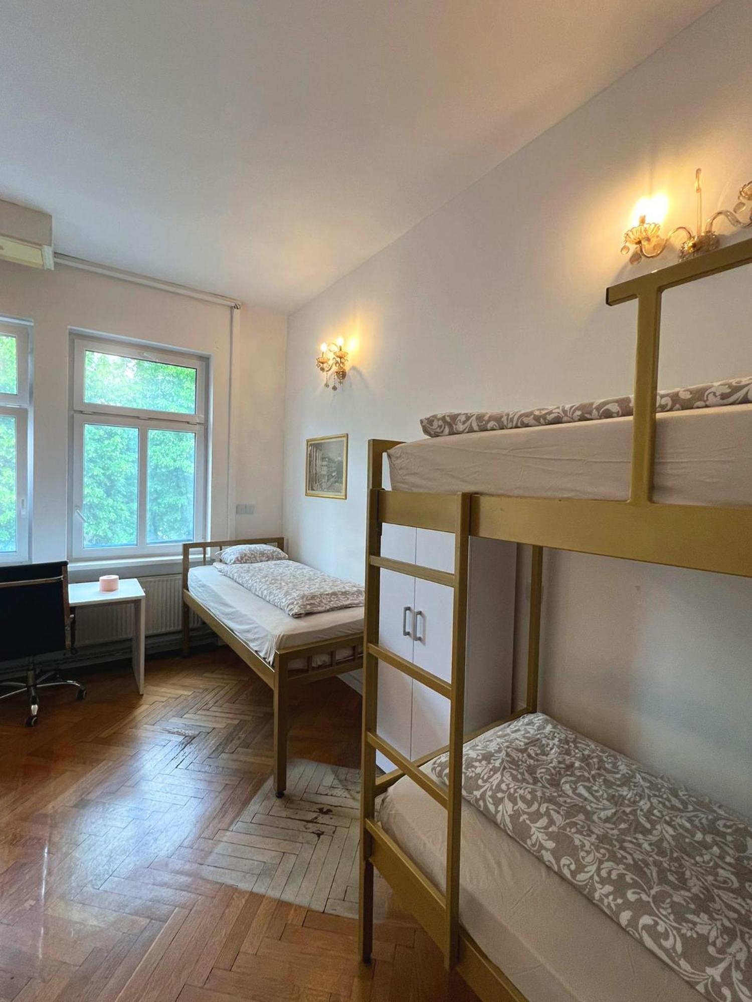 Rooms Miklosiceva Любляна Екстериор снимка